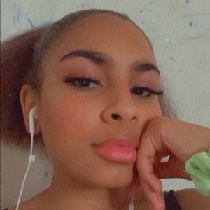 Meet your Posher, Jaylynn